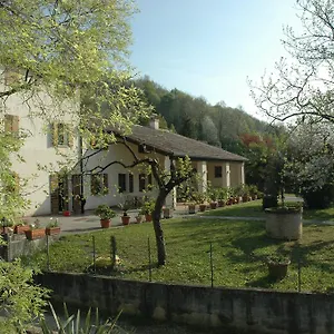 Volpara Hotel
